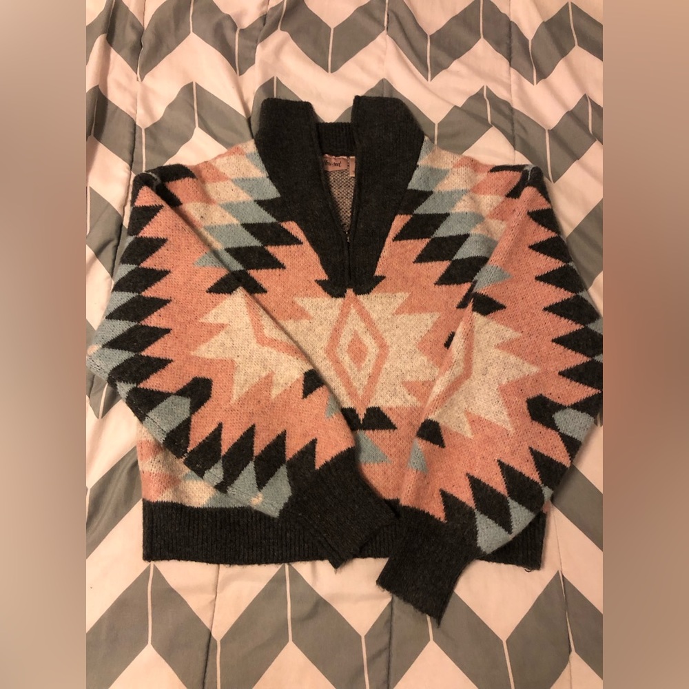 Buckle brand quarter zip